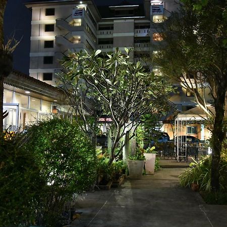 The Canal Hotel Banguecoque Exterior foto